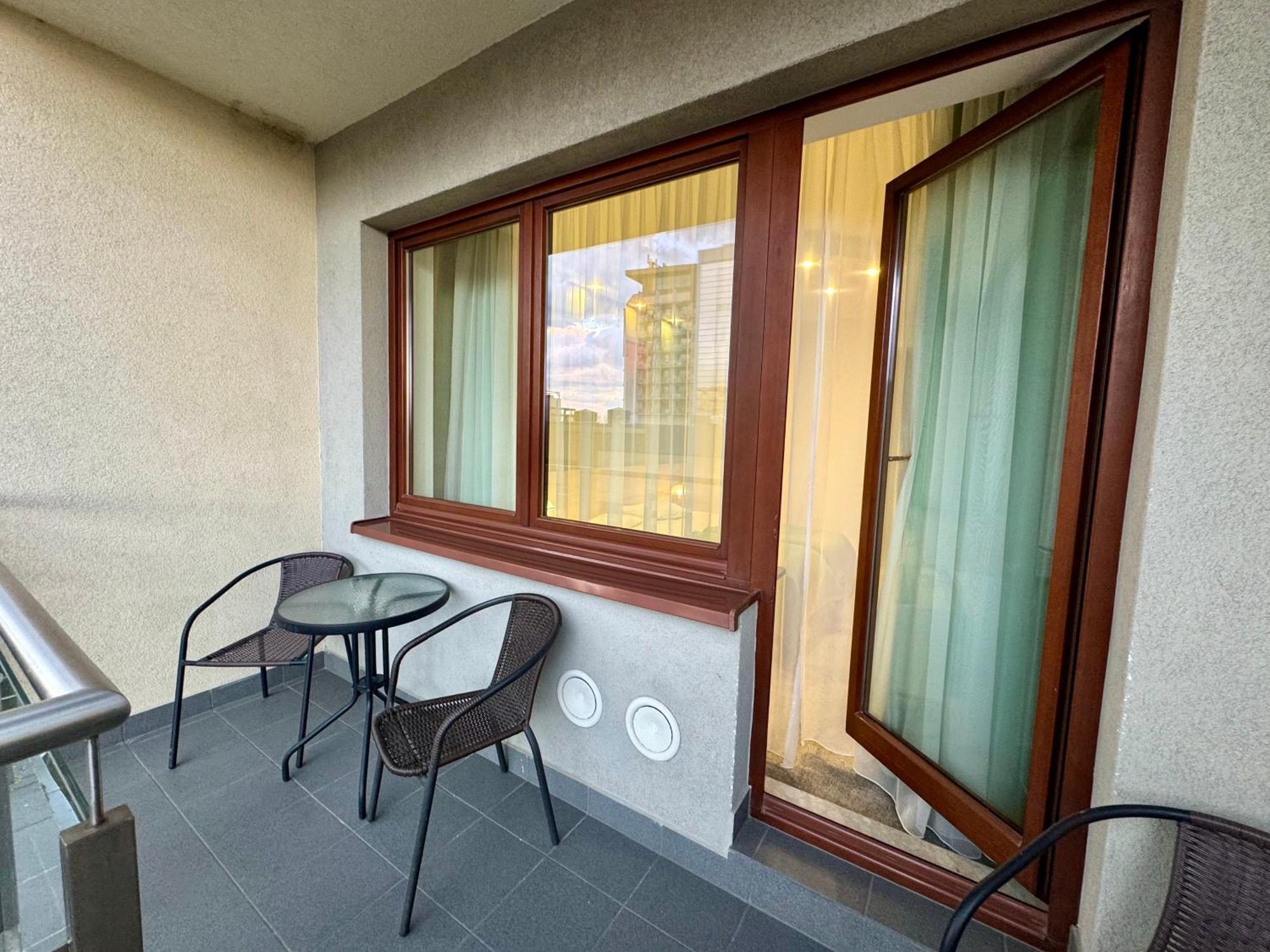 קולובז'ג Apartamenty Promenada-Arka מראה חיצוני תמונה