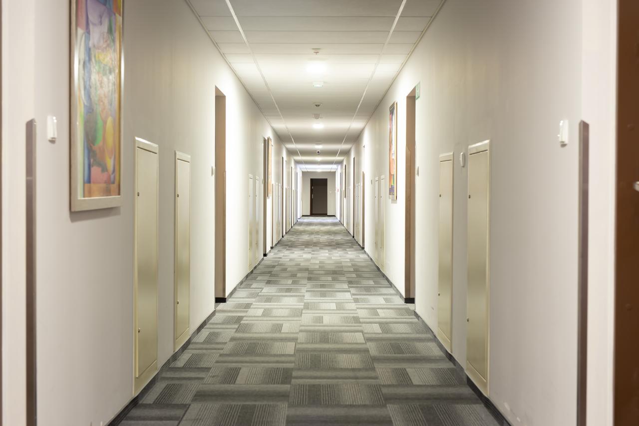קולובז'ג Apartamenty Promenada-Arka מראה חיצוני תמונה