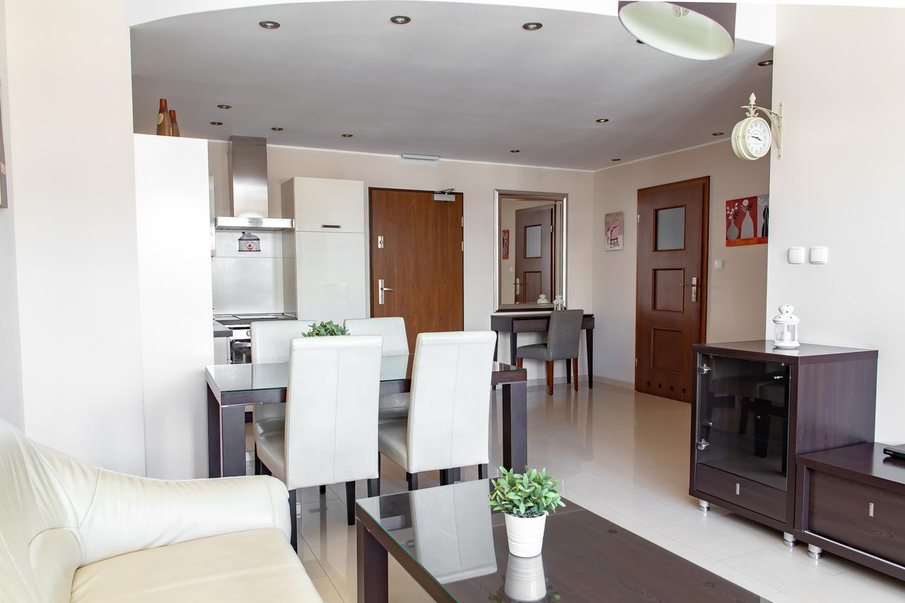 קולובז'ג Apartamenty Promenada-Arka מראה חיצוני תמונה